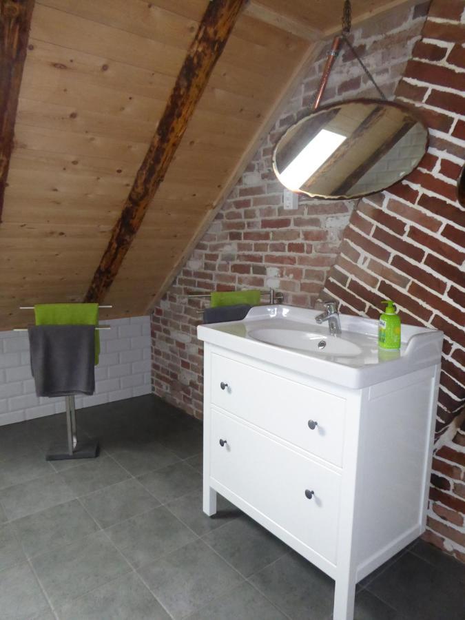 Ferienwohnung Gulf Im Gulfhof Am Kanal Grossefehn Ngoại thất bức ảnh